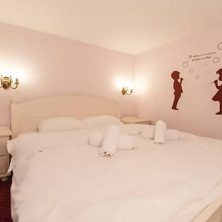 Studio Rhea - Old Town Апартаменти
